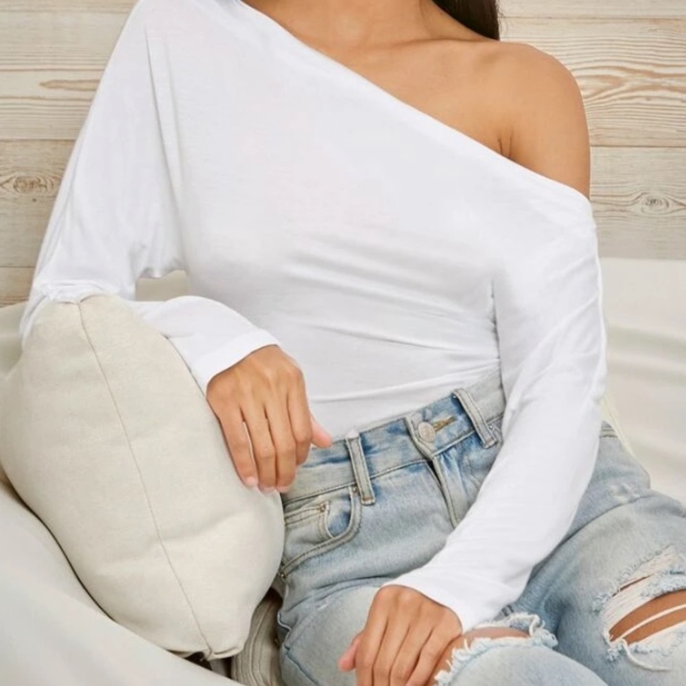 Asymmetrical Neck Solid Top